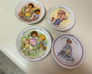 vintage collectible plates