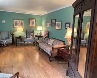 Name Brand Antique Furniture, Art, Pottery, Instruments