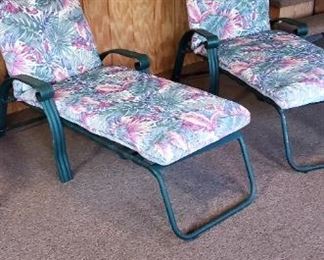 Patio Lounge Chairs