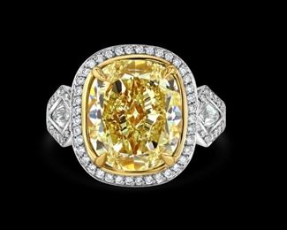 Lot 9911 Platinum 8.22ct Fancy Light Yellow Ring  GIA Certified