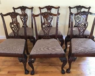 SET O 6 DARK MAHOGANY CHIPPENDALE DINING ROOM CHAIRS, CLAW FEET. SALE PRICE $ 900.00. PERFECT SHAPE