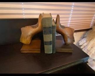 VICTORIAN LADIES BOOT SHOE WOODEN SHOW FORMS, MADE INTO BOOK ENDS. DARLING AND UNIQUE! SALE PRICE $ 55.00