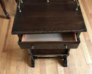 EATHAN ALLEN SMALL TEA TABLE WITH A DRAWER, WITH BRASS RAIL