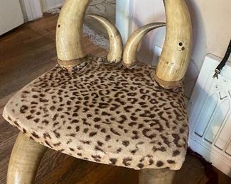 Vintage horn child's chair...