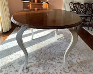 $750     DREXEL HERITAGE VERA BRADLY TURNBERRY OVAL DINING TABLE IN WHITE W/PARQUET TOP

 WHY WE LOVE IT:

Oval Drexel Heritage Vera Bradley Table hand painted in Classic Antique White with a warm Cherry Versailles parquet top and cabriole legs. Beautiful French Country table perfect as a small game table or intimate dining space. 

 DETAILS + DIMENSIONS:

Warm cherry top w/classic white base
63L X 41W X 30H inches
original price $1150 
 

CONDITION: This piece is in good pre owned condition.  There are minor superficial signs of wear to be expected with use and age.  Please refer to photos for a more detailed look at condition.  We make every attempt to list and photograph any defects or signs of wear that are significant to this sale. 

 

LOCAL PICK UP ALEXANDRIA, VA.  BUYER IS RESPONSIBLE FOR ANY NECESSARY DISASSEMBLY AND ALL COSTS ASSOCIATED WITH SHIPPING OR PICK UP.  CONTACT US FOR SHIPPING RECOMMENDATIONS