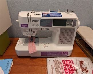 BROTHER SE400 SEWING MACHINE