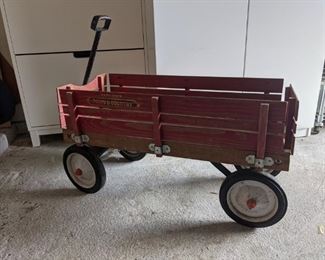 VINTAGE RED WAGON