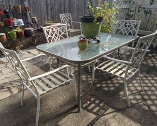 PATIO TABLE & CHAIRS (UMBRELLA NOT IN PICTURE)