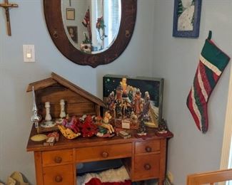 CHRISTMAS ITEMS & ANTIQUE WALL MIRROR