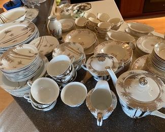 Large set of Kanehira china.