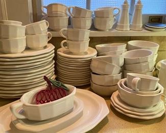 Pfaltzgraff Stoneware Dishes