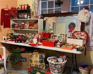 Christmas Decor | Vintage Chirstmas