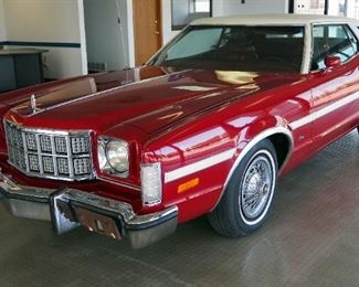 1975 Ford Gran Torino Elite, 2-Door Hardtop Coupe, Red Leather Seats, Miles Showing 22,005, V8 Automatic Engine