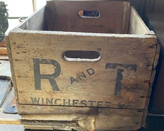 R and T Wooden Crate (Winchester Virginia)