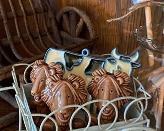 Metal Wagon and other decor