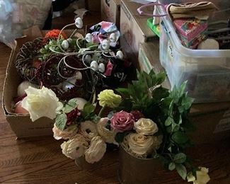 Flowers and lots of kids toys and game which grandkids outgrew! 💙