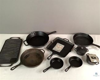 Cast Iron Cookware
One square skillet, one rectangle grill style pan, 2 mini Dutch ovens, 2 mini skillets, 3 round skillets. Some look new.