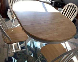 	
Kitchen Table Set
Wood Kitchen oval shaped table (with the leaf inserted) and four (4 )chairs. Some scratches visible on the table top. There is a removable leaf. Some scratches on the chairs. 30"Hx 59"W