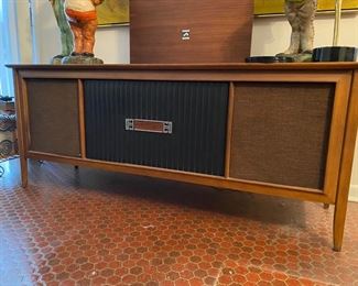 Midcentury RCA Victor Stereo Console/Record Player - Works and sounds great!