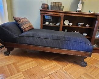Daybed or "shrinks couch"   ...."Freudian Victorian "    with great legs.  PRICED TO SELL