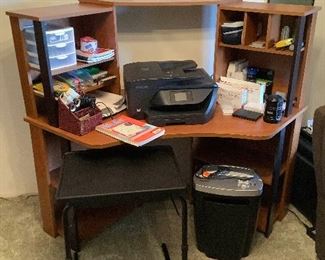 Aae025 Office Desk, Hp Printer, Paper Shredder, Tablemate & Various Office Supplies