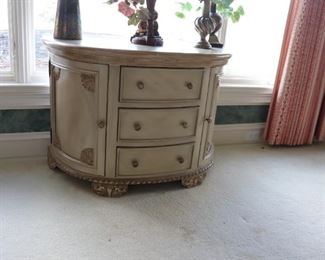 Rounded Side Table 