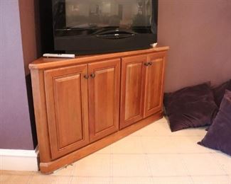 Corner Cabinet 