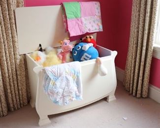 Pali Design Kids White Bedroom Set   Toy Box 