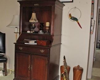 Art, Storage Cabinet, Bird, Instrument, Lamp