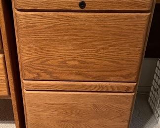 2-Drawer Oak Rolling File