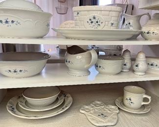 Vintage Pfaltzgraff Blue Rose Dinnerware