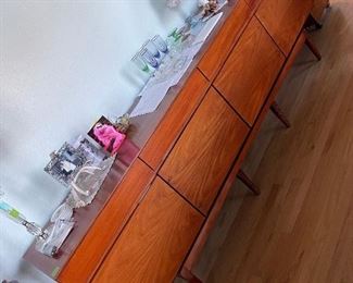 Mid Century Rosewood sideboard Buffet - Stunning! Ib Kofod-Larsen for Faarup Mobelfabrik