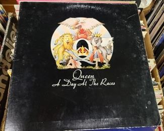 Yes indeedy we have queen albums too