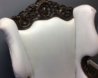 VINTAGE VICTORIAN ARM CHAIR