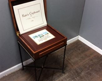 WILLIAM MANGUM CAROLINA PRESERVES ARTWORK AND HARDBACK WITH DISPLAY TABLE