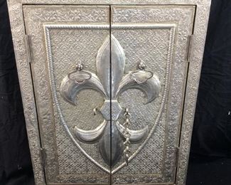 VINTAGE TIN COVERED DECORATIVE WALL MIRROR