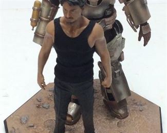MARVEL STUDIOS TONY STARK, MARK 1
IRON STUDIOS LIMITED EDITION