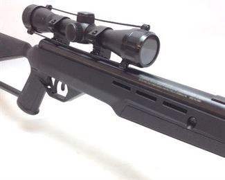 CROSMAN FIRE PELLET RIFLE w SCOPE