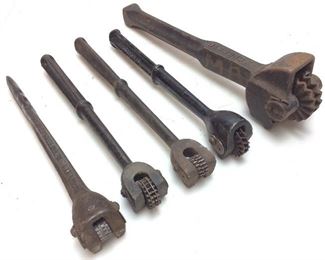 5 ANTIQUE WHEEL PRESSES,