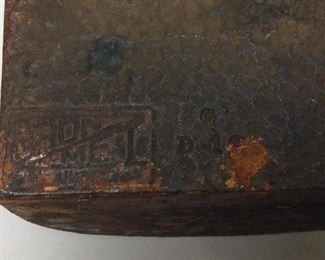 ANTIQUE CAST IRON INDIAN BOOKENED