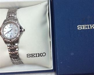 LADIES SEIKO WATCH