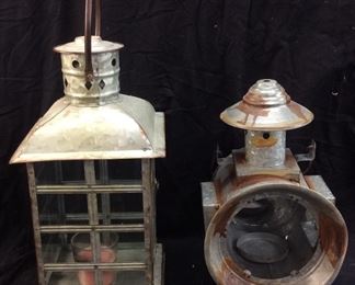 2 LANTERN CANDLE HOLDERS