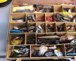 Vintage lures sold as lot 
