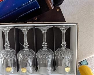 Cristal D'arques Longchamp wine glasses
