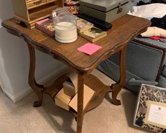 Antique Wood Table $ 88.00