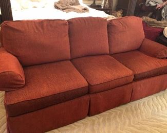 
Mossad sofa