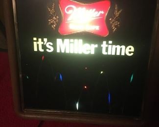 Man Cave Masterpiece! Miller Animated Beer Sign (Pic #2)