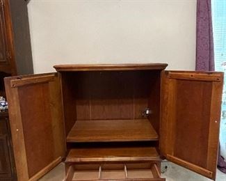 Vaughn Furniture Company Entertainment Armoire. Dimensions: 36w x 48h x 20.5d
Available for presale starting Tuesday, January 11. Check back for pricing and contract details!