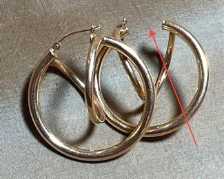 016 14k Gold Earrings For Repair