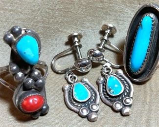 024 Unsigned Turquoise Jewelry Pieces